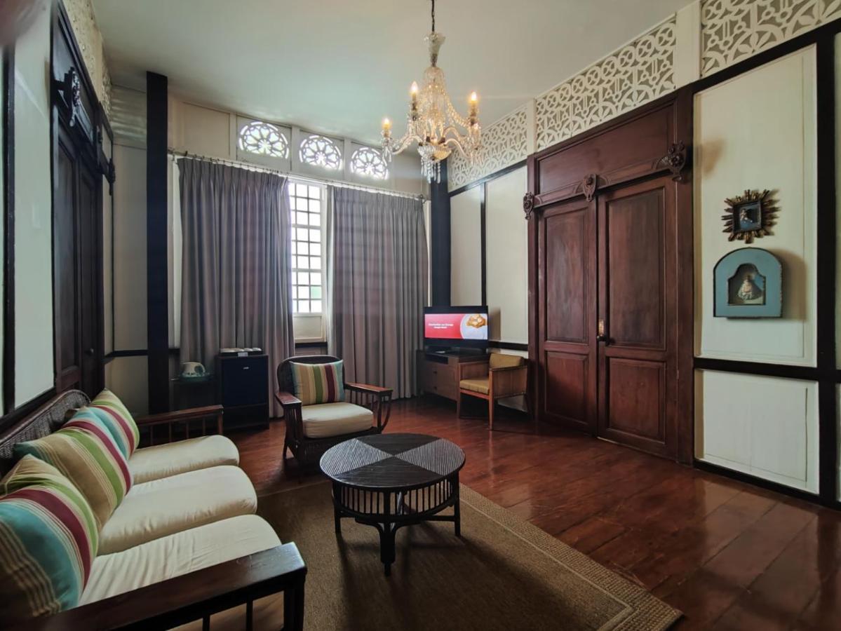 Taal Paradores Del Castillo מראה חיצוני תמונה